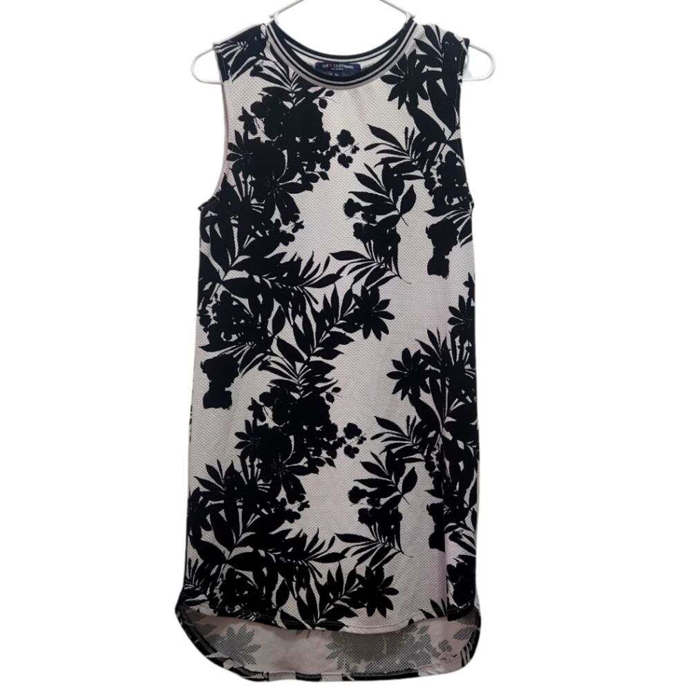 One Clothing L.A. Sleeveless Black White Floral Dress Size M Sporty Streetwear